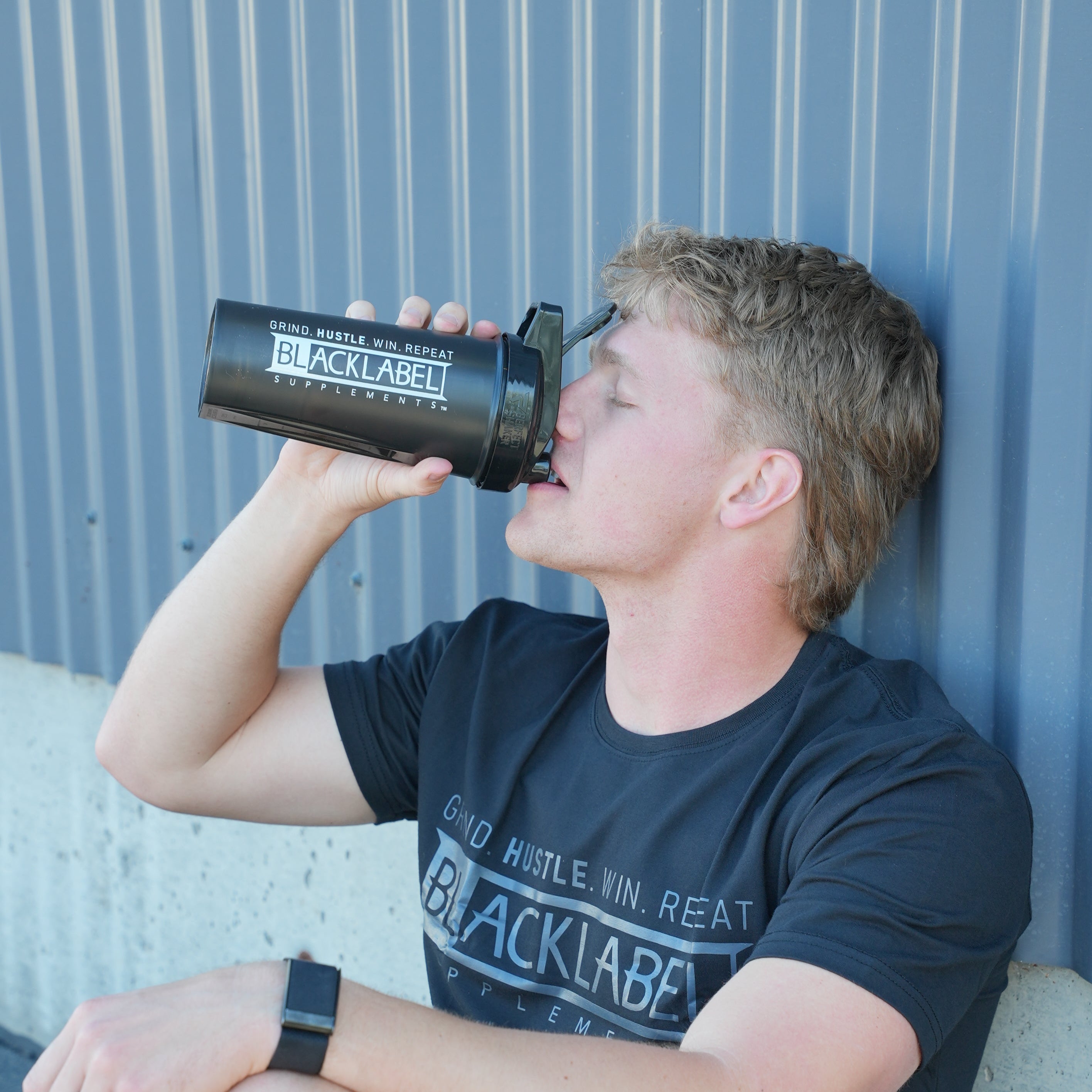 28oz Protein Shaker Bottle Fitness Hydration Cup
