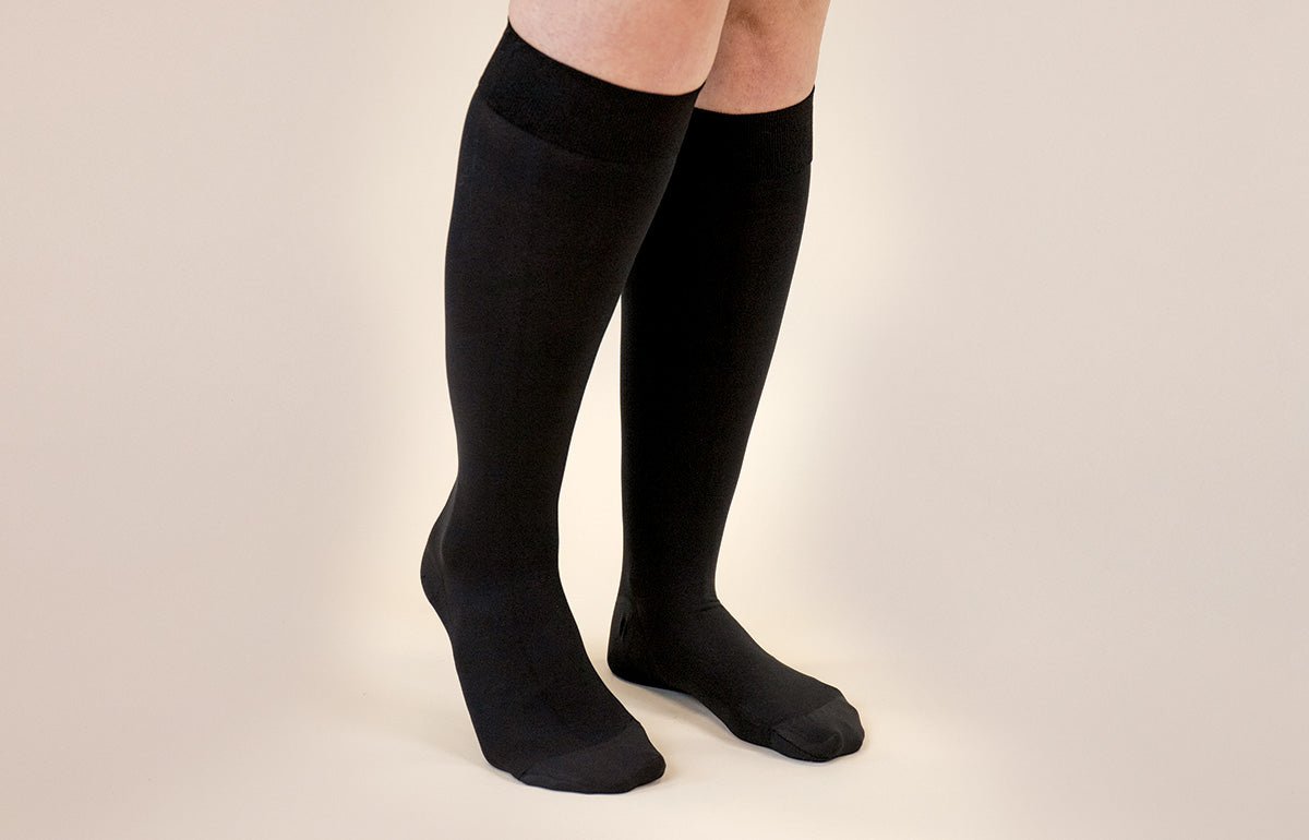 Onyx Gradient Compression Socks Sports Support Wear