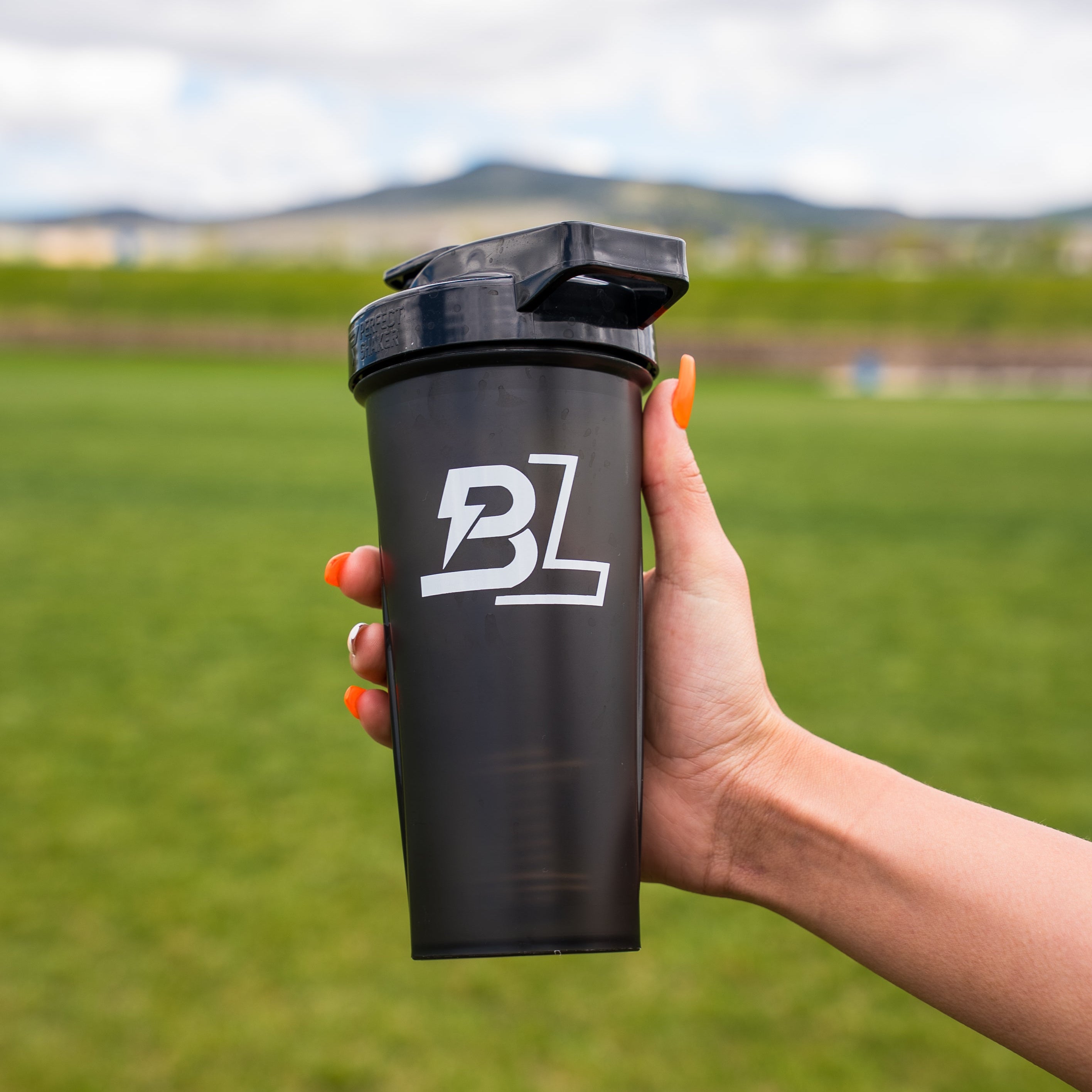28oz Protein Shaker Bottle Fitness Hydration Cup
